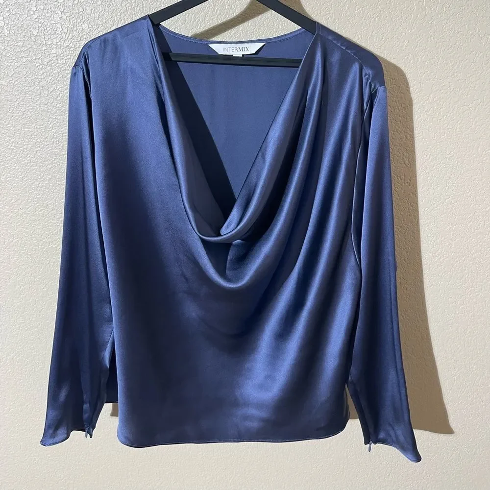 Sold  - Picture 2 of 7